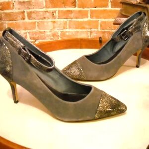 Hal Rubenstein Suede Embossed Leather Pump with Removable Straps, 8.5M